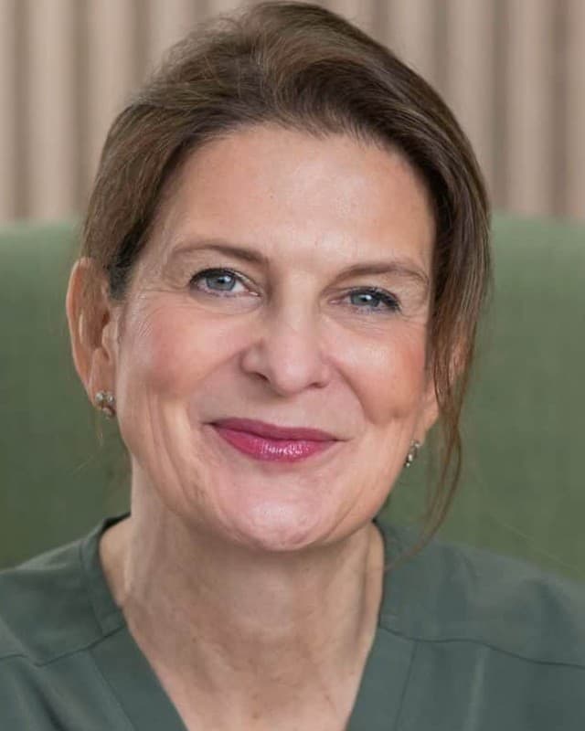 Portrait of Dr. Tanja Phillips